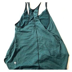 Lululemon tank top